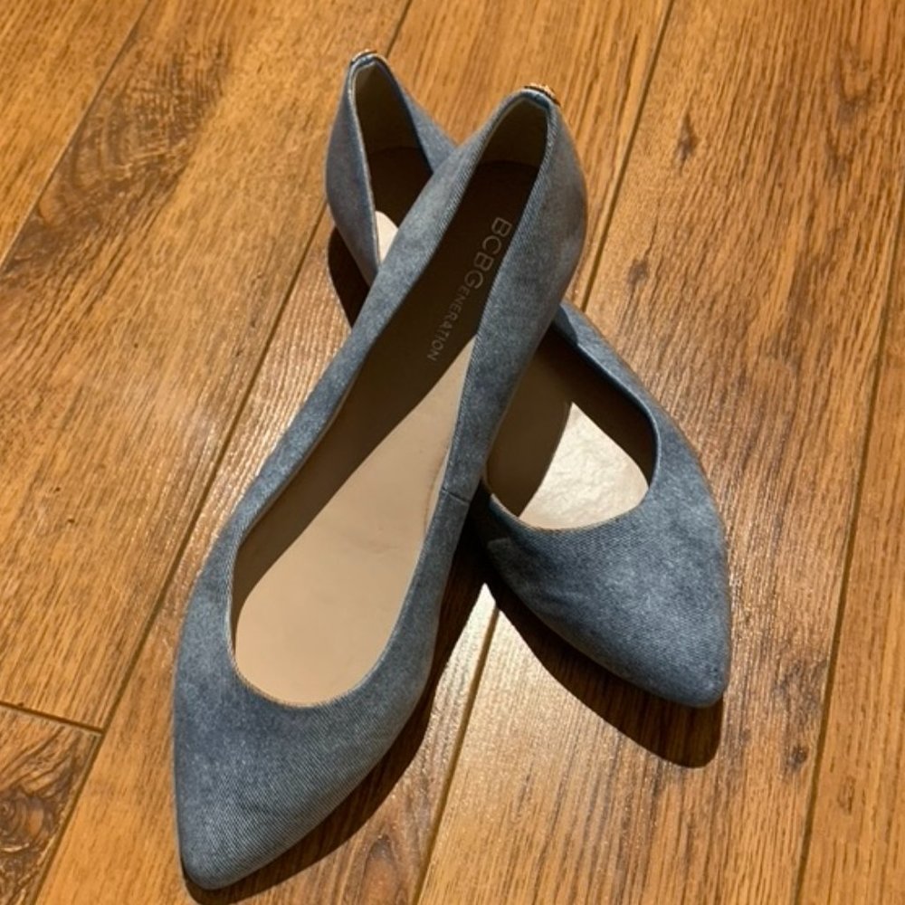 NWOT - BCBGeneration - Ballet - Flats